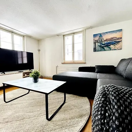 Beautiful Old Building In The Center * Санкт-Галлен