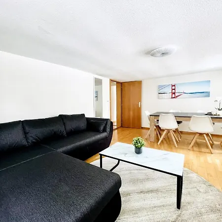 Apartment Schone Altbauwohnung Im Zentrum