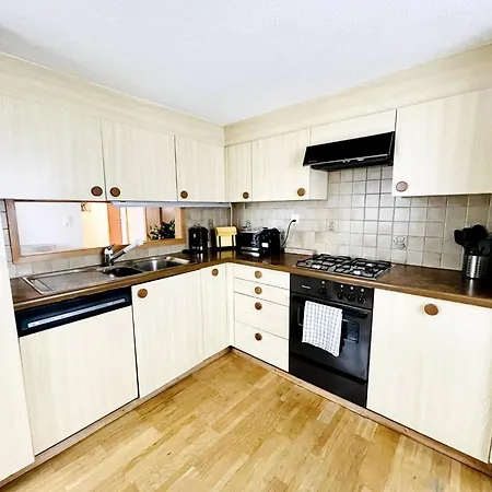 Schone Altbauwohnung Im Zentrum Apartment *