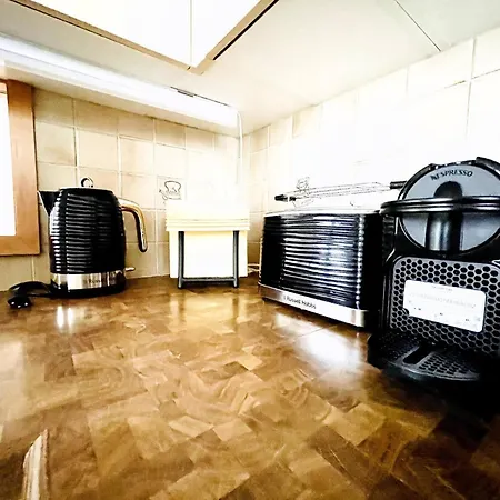 Beautiful Old Building In The Center * Санкт-Галлен