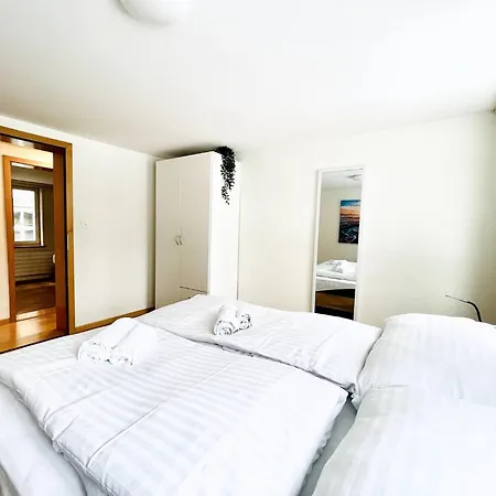 Apartment Beautiful Old Building In The Center *