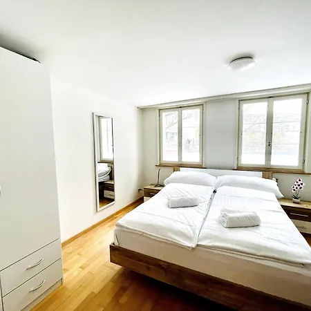 Schone Altbauwohnung Im Zentrum Daire *