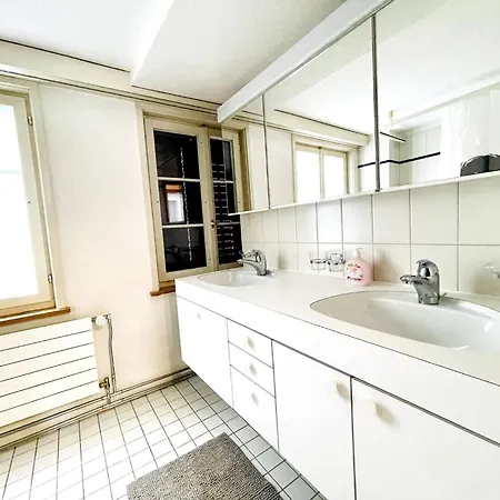 Beautiful Old Building In The Center Appartement Saint-Gall